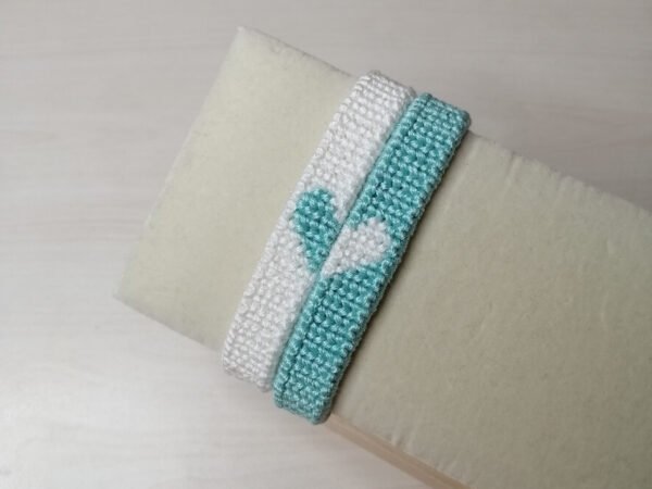 اساور نصف القلب